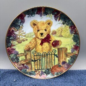 Franklin Mint Heirloom Teddy's First Harvest Limited Edition 8" Plate